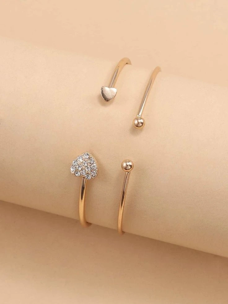 artficiall jewellery- bracelet collection