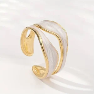 Wavy Gold Ring