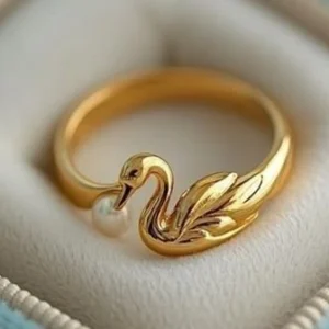 gold swan ring