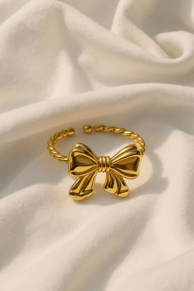gold bow ring